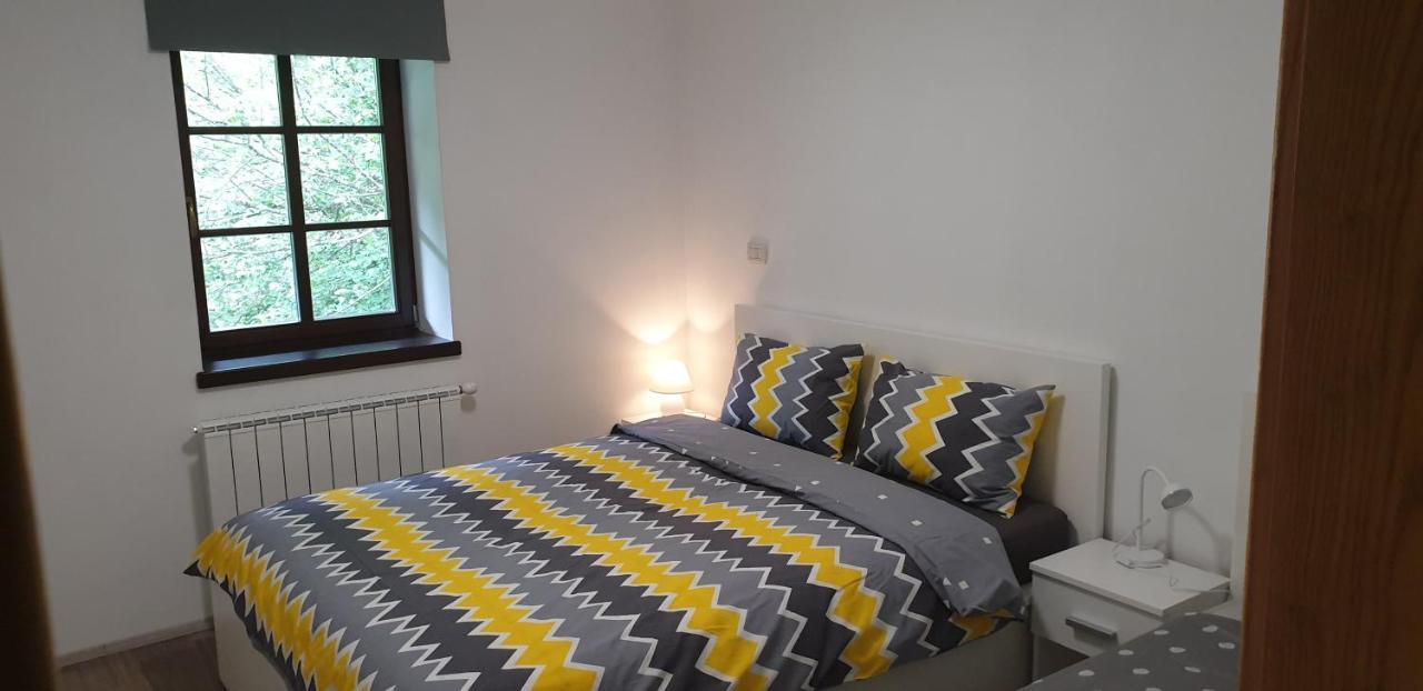 Apartmaji Vitez Apartma 2 ボヴェツ エクステリア 写真